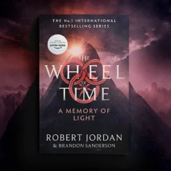 A Memory Of Light: Book 14 of the Wheel of Time (Now a major TV series)