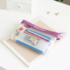 Alice in Wonderland Stationary Set