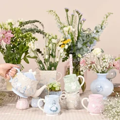 Alice Mad Hatter Tea Pot