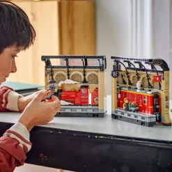 Bokstøtter: Galtvortekspressen (76450)