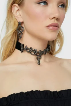 Deadly Coil Choker