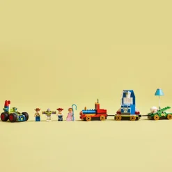 Festtog og fjernstyrt bil fra Toy Story (43264)