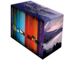 Harry Potter Box Set: The Complete Collection (Children’s Paperback)