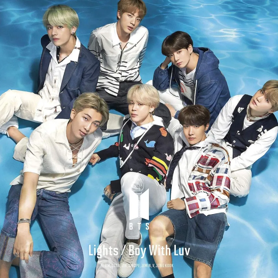 Lights/Boy With Luv (Type B) Album