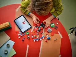 Mario Kart - interaktiv LEGO Mario og Standard Kart (72043)