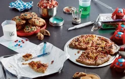 Marvel: Avengers Campus: The Official Cookbook