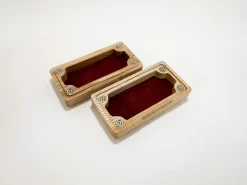 Micro Dice Box Ash and Burgundy Felt