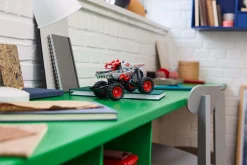 Monster Jam ThunderROARus med pullback-funksjon (42200)