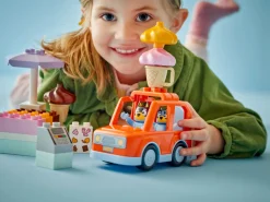 På iskremtur med Bluey (10458)