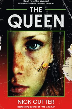 The Queen: this Halloween's most terrifying novel from TikTok's favourite horror writer!
