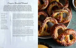 The Unofficial Twilight Saga Cookbook: Flavors from Forks